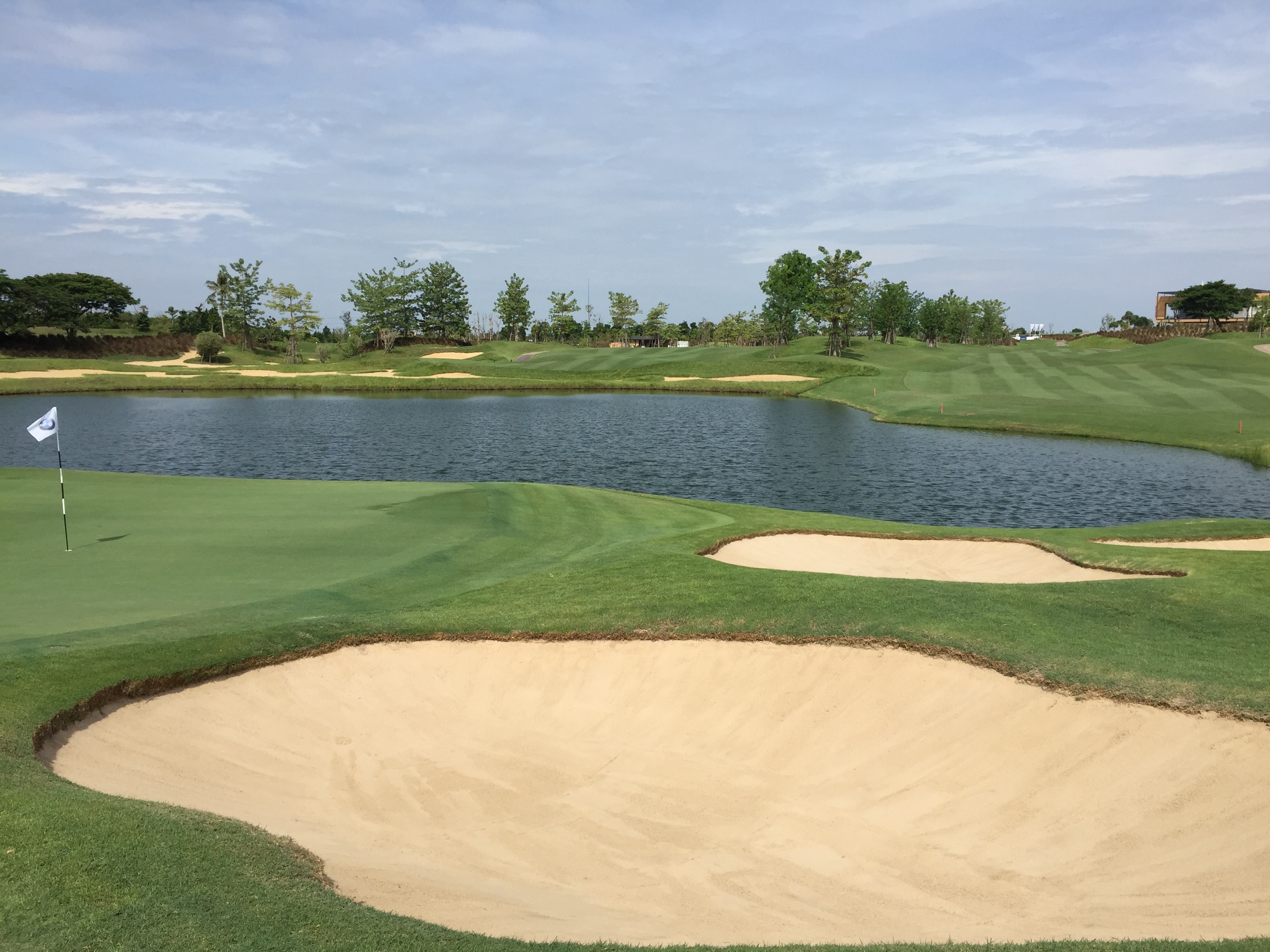 The 13th hole from green to tee at Nikanti Golf Club